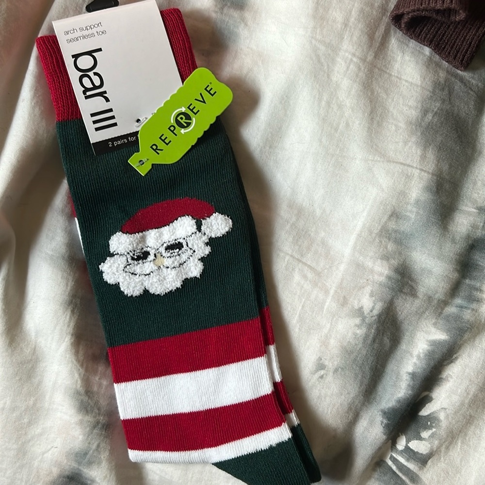 Cool Santa Socks NWT